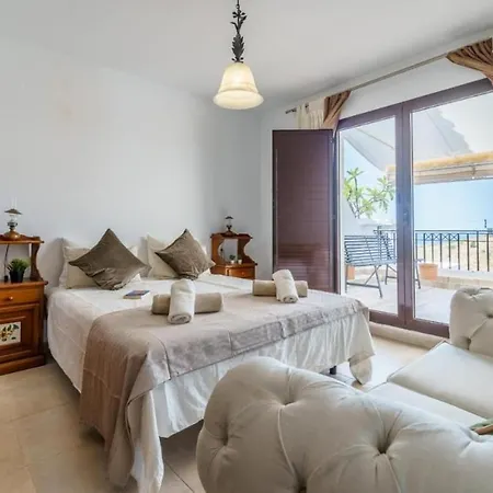Beautiful Penthouse With Seaview In Pueblo Monteros * 마르베야